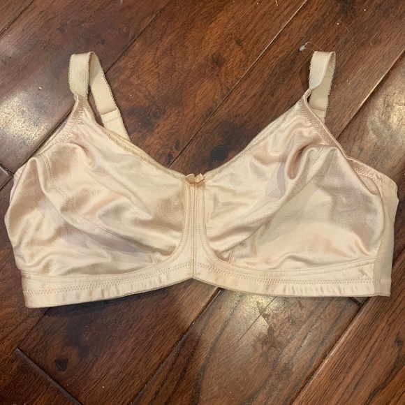 Amoeba Rita mastectomy bra - Picture 3 of 3